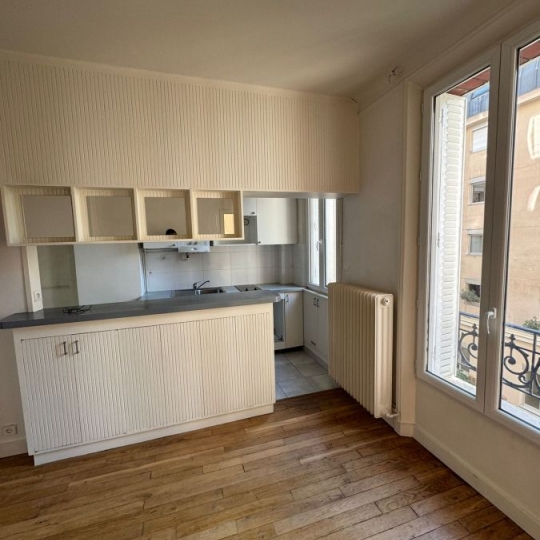  Annonces MASSY : Appartement | CHARENTON-LE-PONT (94220) | 41 m2 | 1 295 € 