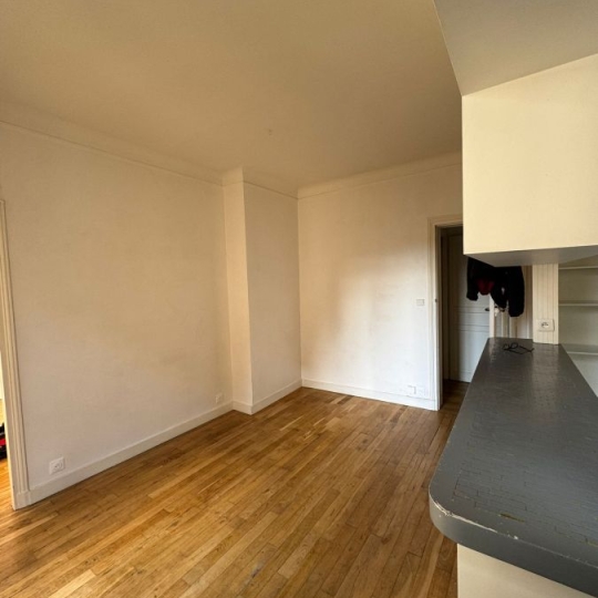  Annonces MASSY : Appartement | CHARENTON-LE-PONT (94220) | 41 m2 | 1 295 € 