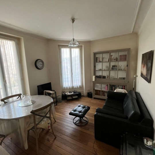 Annonces MASSY : Appartement | CHARENTON-LE-PONT (94220) | 50.00m2 | 435 000 € 