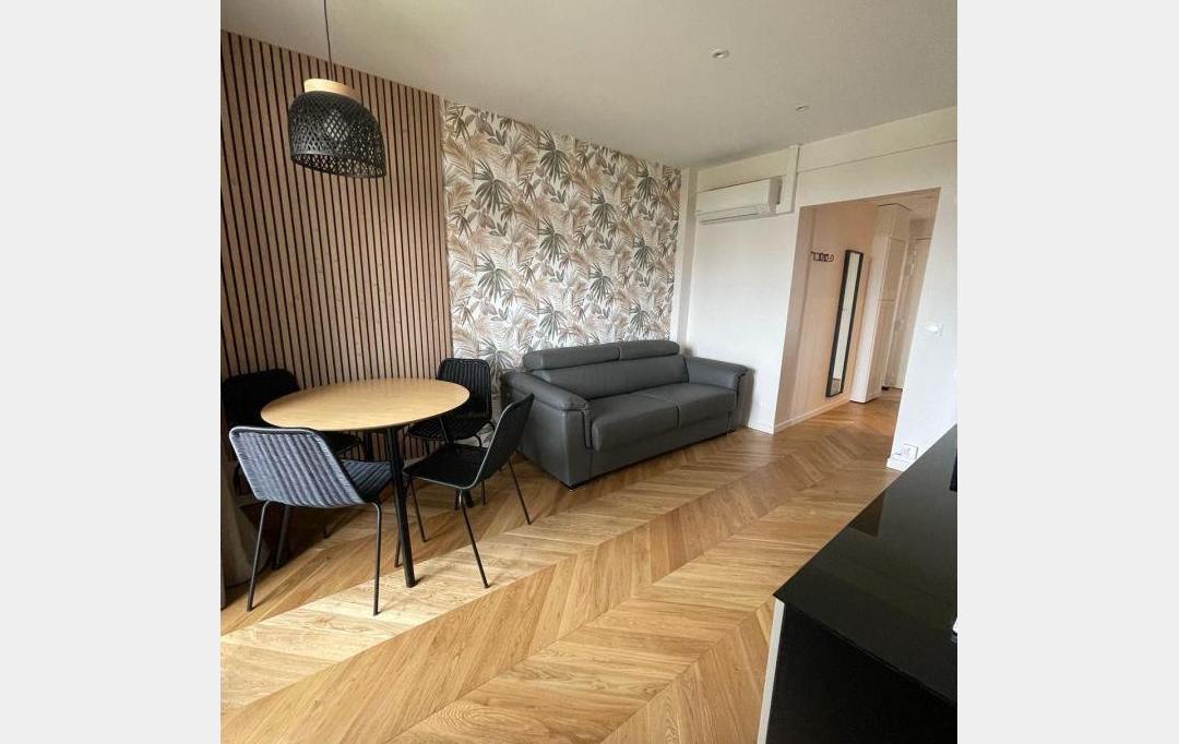 Annonces MASSY : Appartement | CHARENTON-LE-PONT (94220) | 38 m2 | 1 500 € 