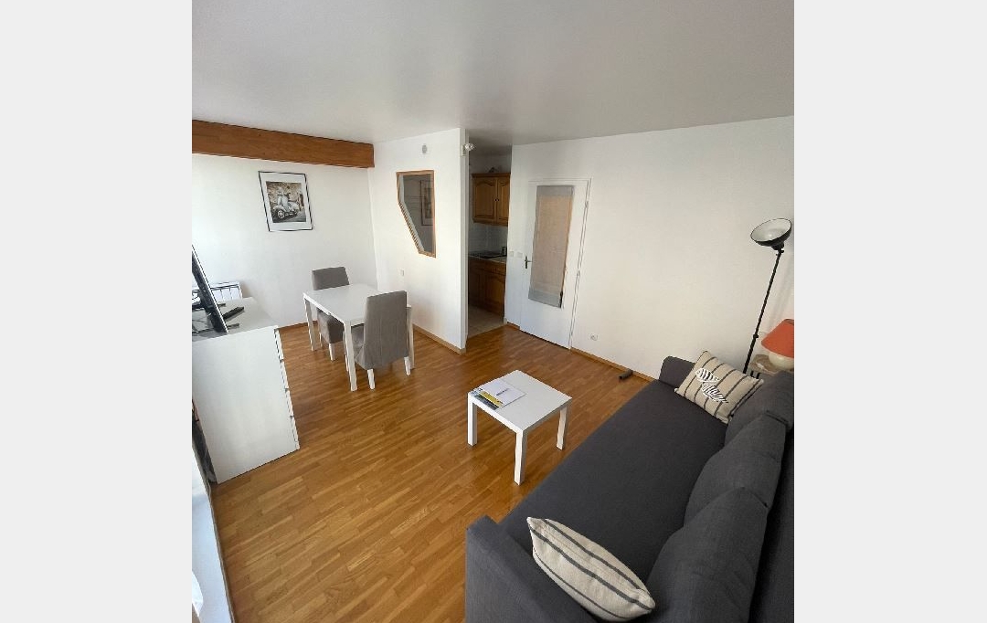 Annonces MASSY : Apartment | CHARENTON-LE-PONT (94220) | 27 m2 | 1 050 € 