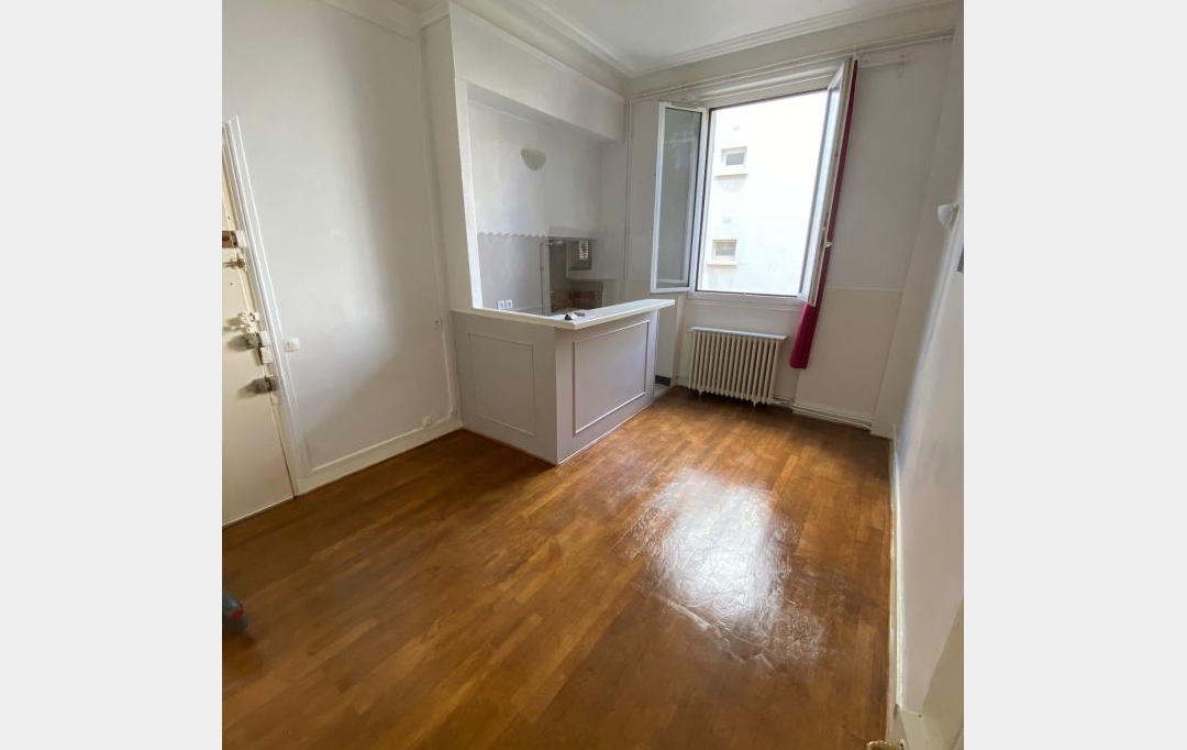 Annonces MASSY : Appartement | CHARENTON-LE-PONT (94220) | 30 m2 | 1 150 € 