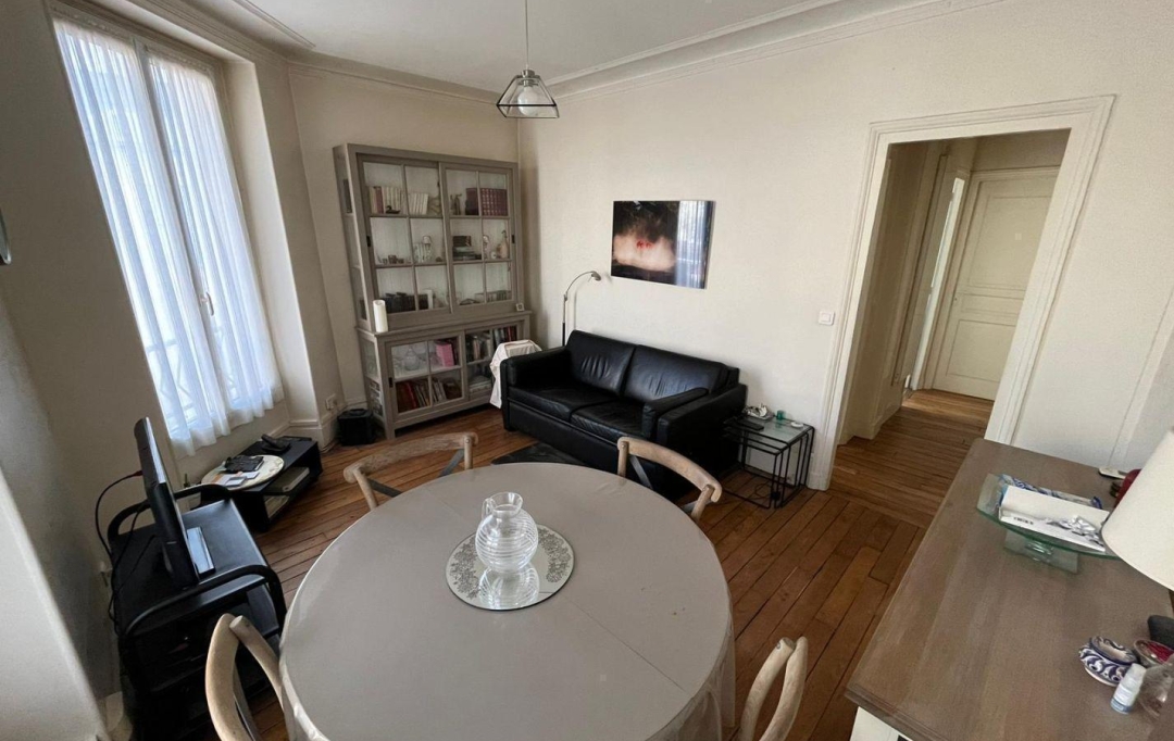 Annonces MASSY : Appartement | CHARENTON-LE-PONT (94220) | 50 m2 | 435 000 € 