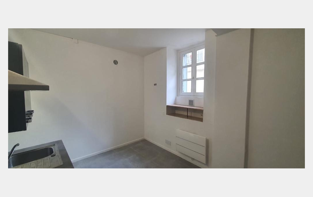 Annonces MASSY : Appartement | SAINT-MAURICE (94410) | 30 m2 | 129 000 € 