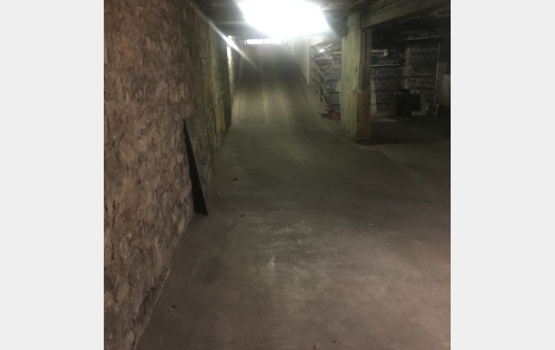 Annonces MASSY : Garage / Parking | PARIS (75015) | 0 m2 | 120 € 