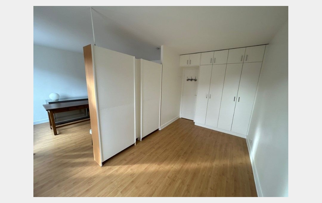 Annonces MASSY : Appartement | PARIS (75014) | 49 m2 | 1 695 € 